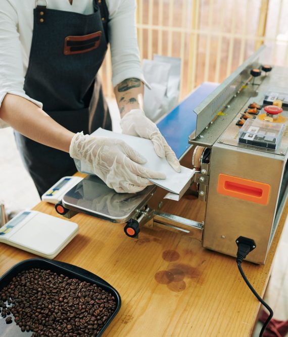 sealing-seams-of-coffee-packages-2025-02-11-12-52-45-utc (1)